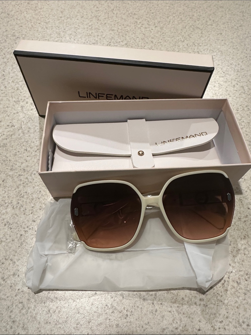 Women’s White Frame Brown Lens Oversized Sunglasses